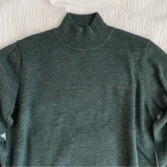 Vintage Dark Green Wool Charter Club Turtleneck Sweater - Picture 2 of 6